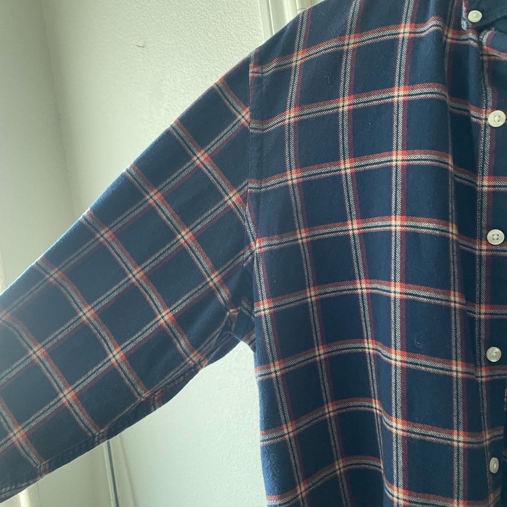 Old Navy Men's Blue and Red Checkered Shirt - Picture 5 of 6